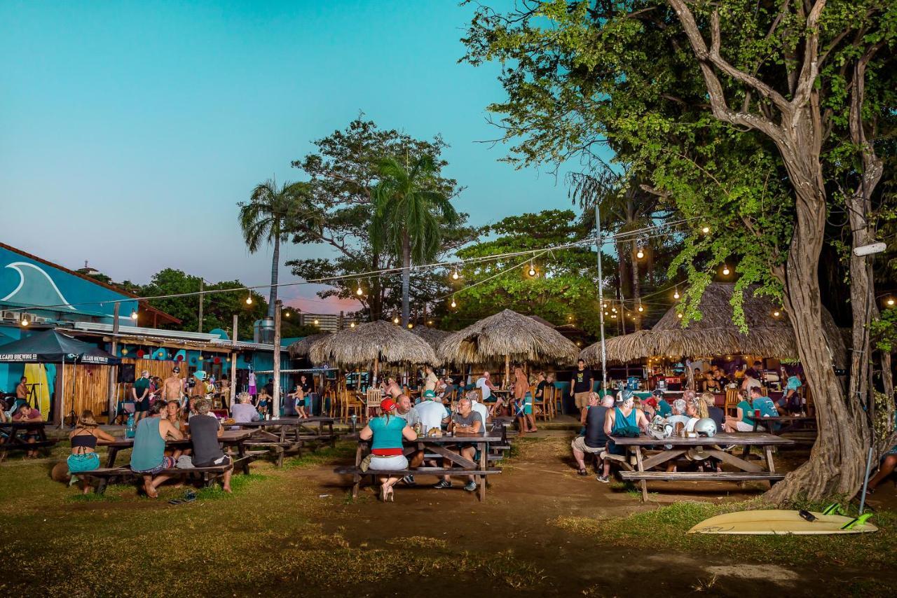 Witch'S Rock Surf Camp Hotel Tamarindo Exterior foto